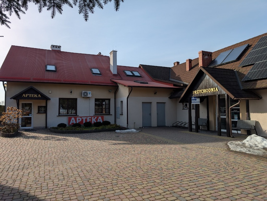Apteka obok przychodni